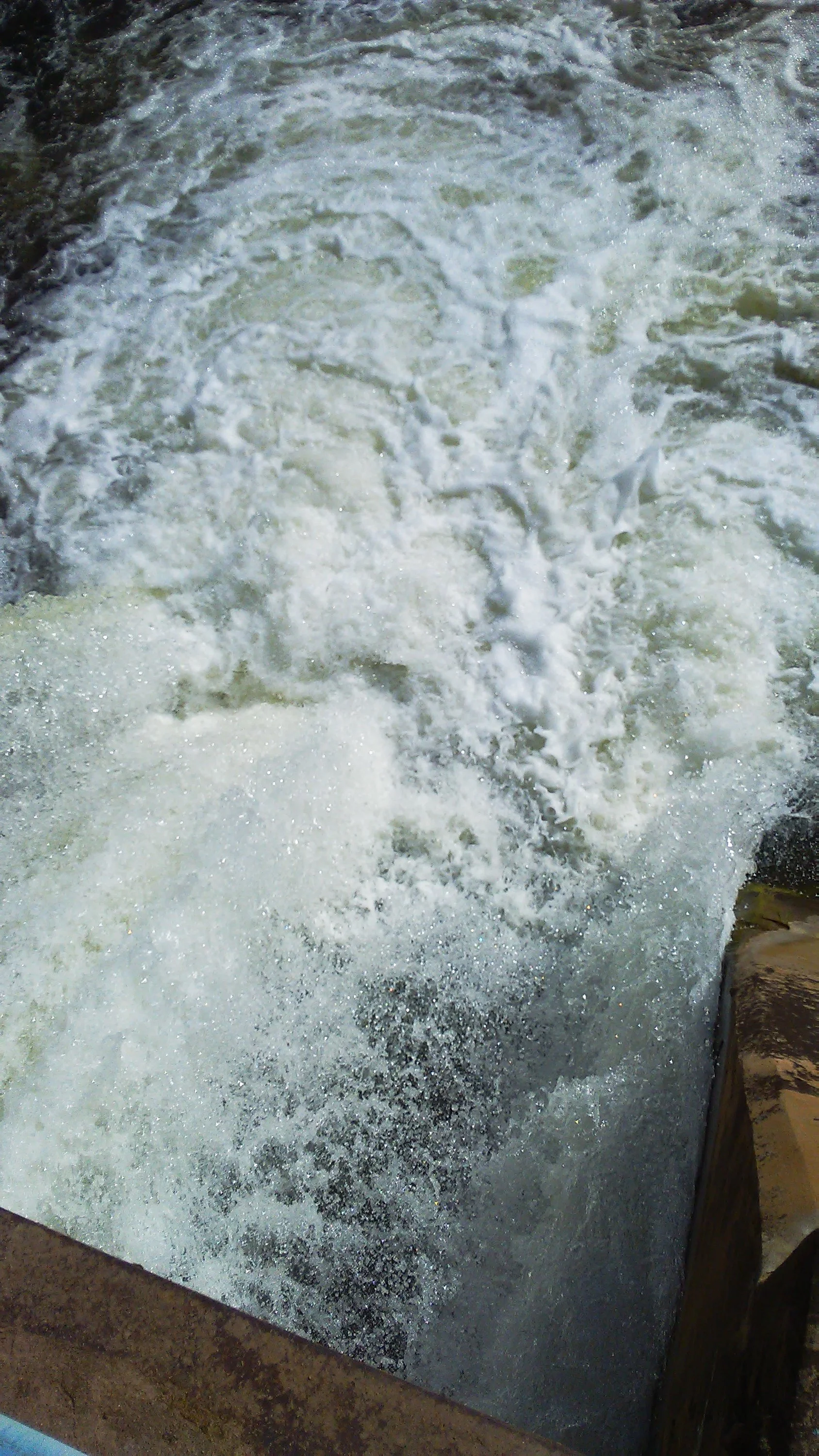 0091_Сиверский водопад.webp