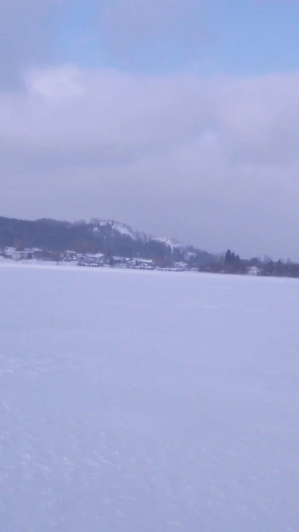 03oz1i8E09Y (1).webp