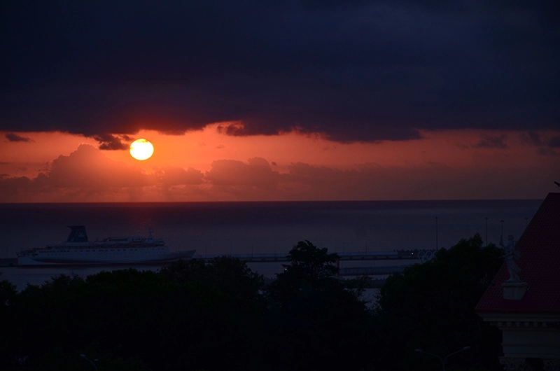 09_Сочи, закат, авг. 2020_(р150, 800).webp