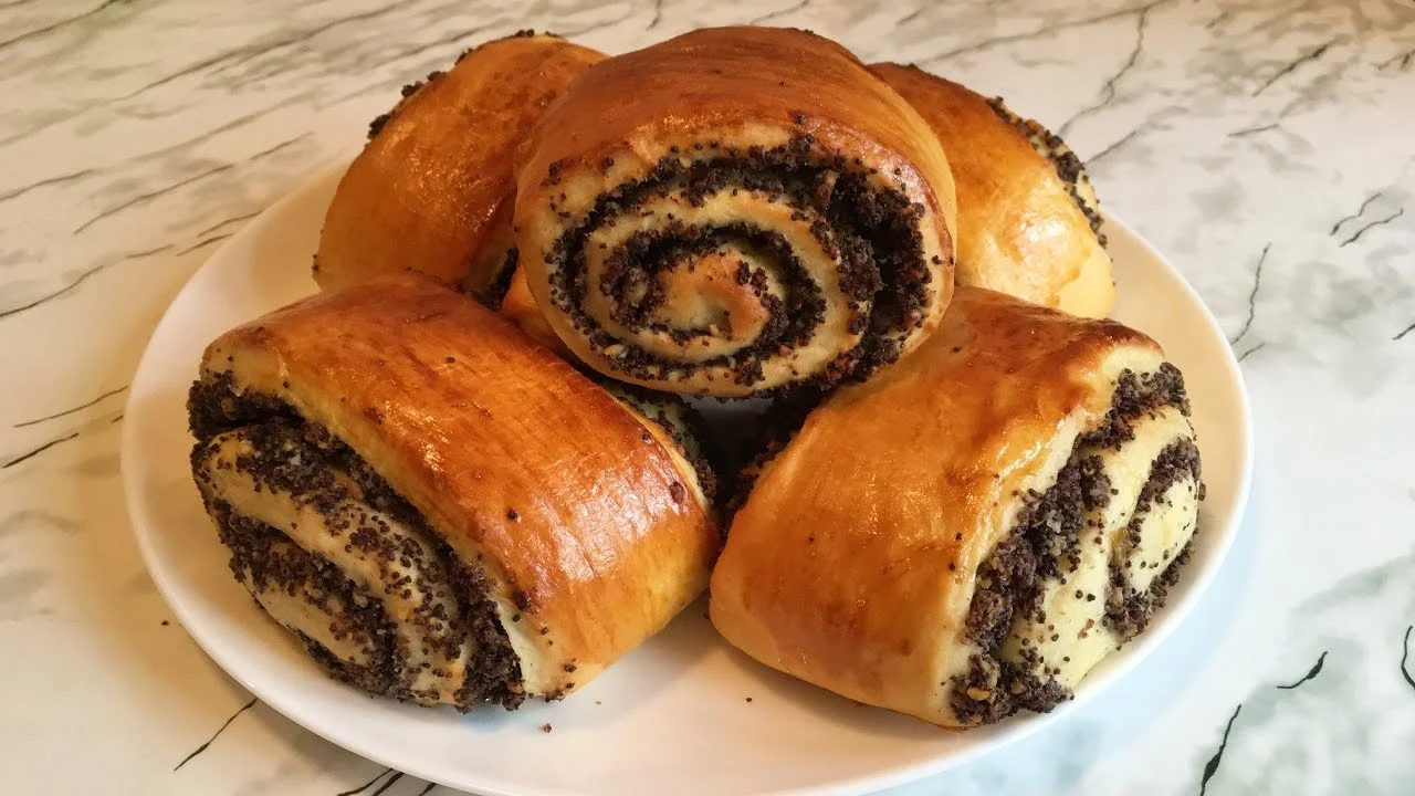 1 булочка с маком.webp