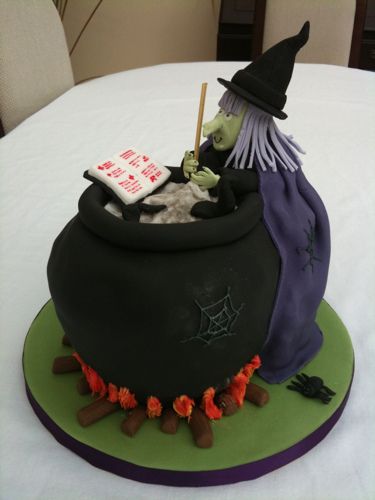 10-best-witch-birthday-cakes-images-on-pinterest-halloween-cakes-halloween-witch-birthday-cakes.jpg