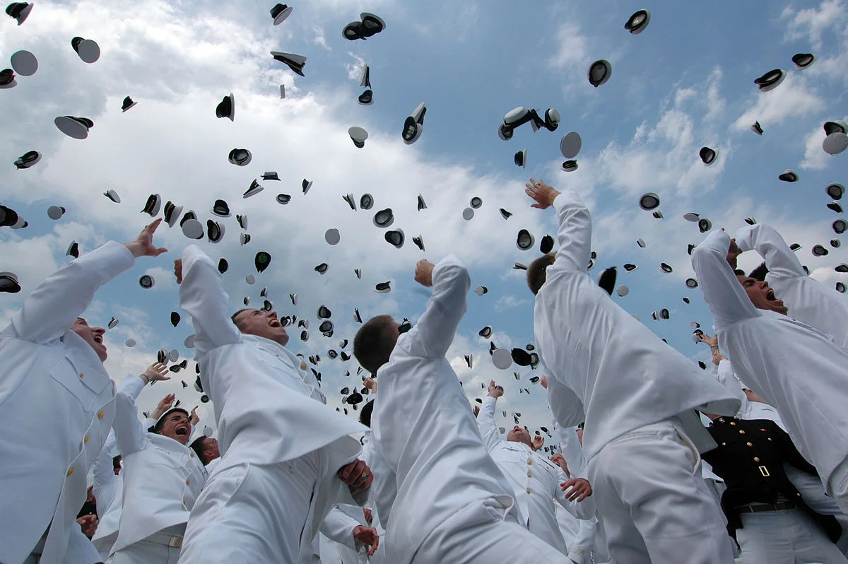 1200px-AnnapolisGraduation.webp