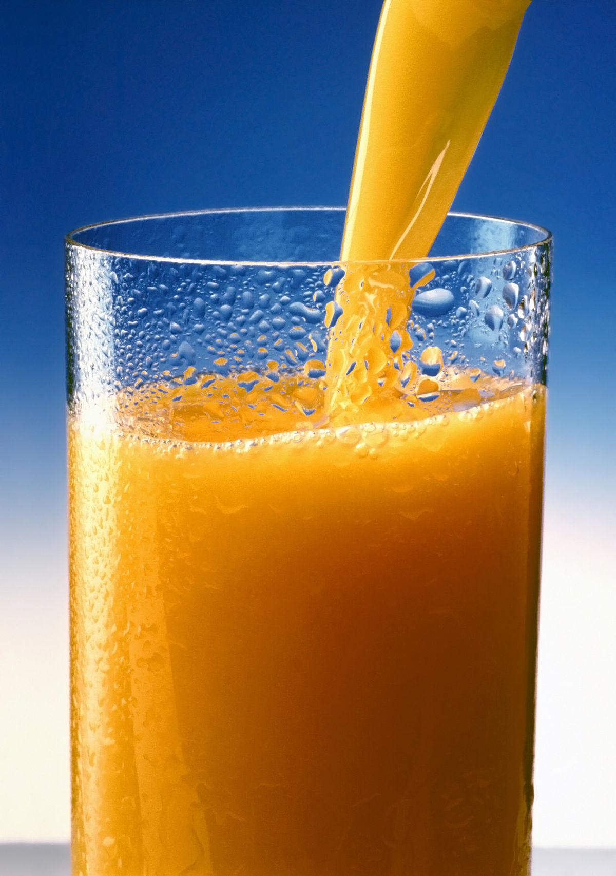 1200px-Orange_juice_1_edit1.jpg