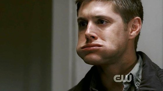 122272_jensen_ackles_pic.jpg