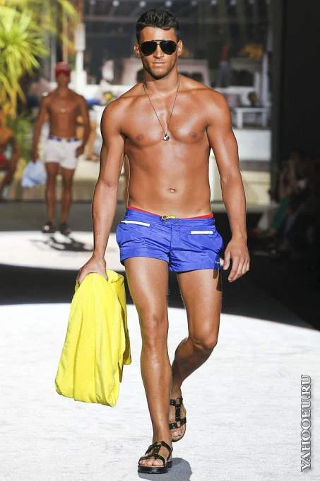 1334881180_dsquared201.webp