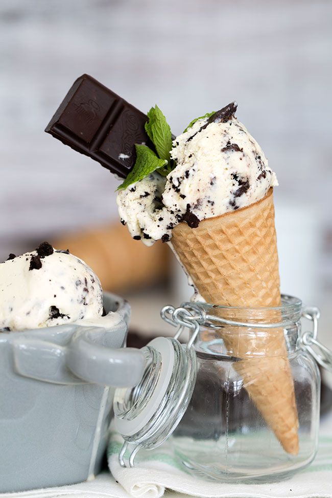 1383960f7607f721191fc8df44ffae58--mint-chocolate-chips-chocolate-ice-cream.jpg