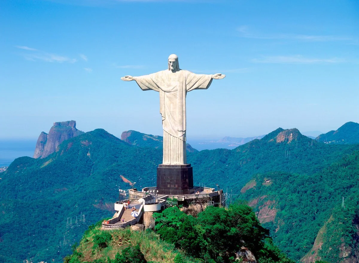 1618819967_50-funart_pro-p-braziliya-statuya-khrista-spasitelya-krasi-54.webp