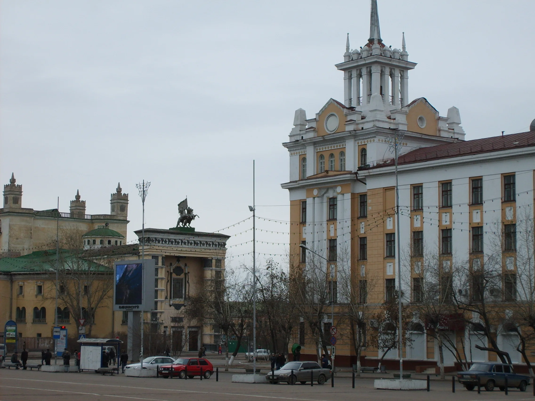 2007-03-25.   Вид с площади Советов. 01.webp