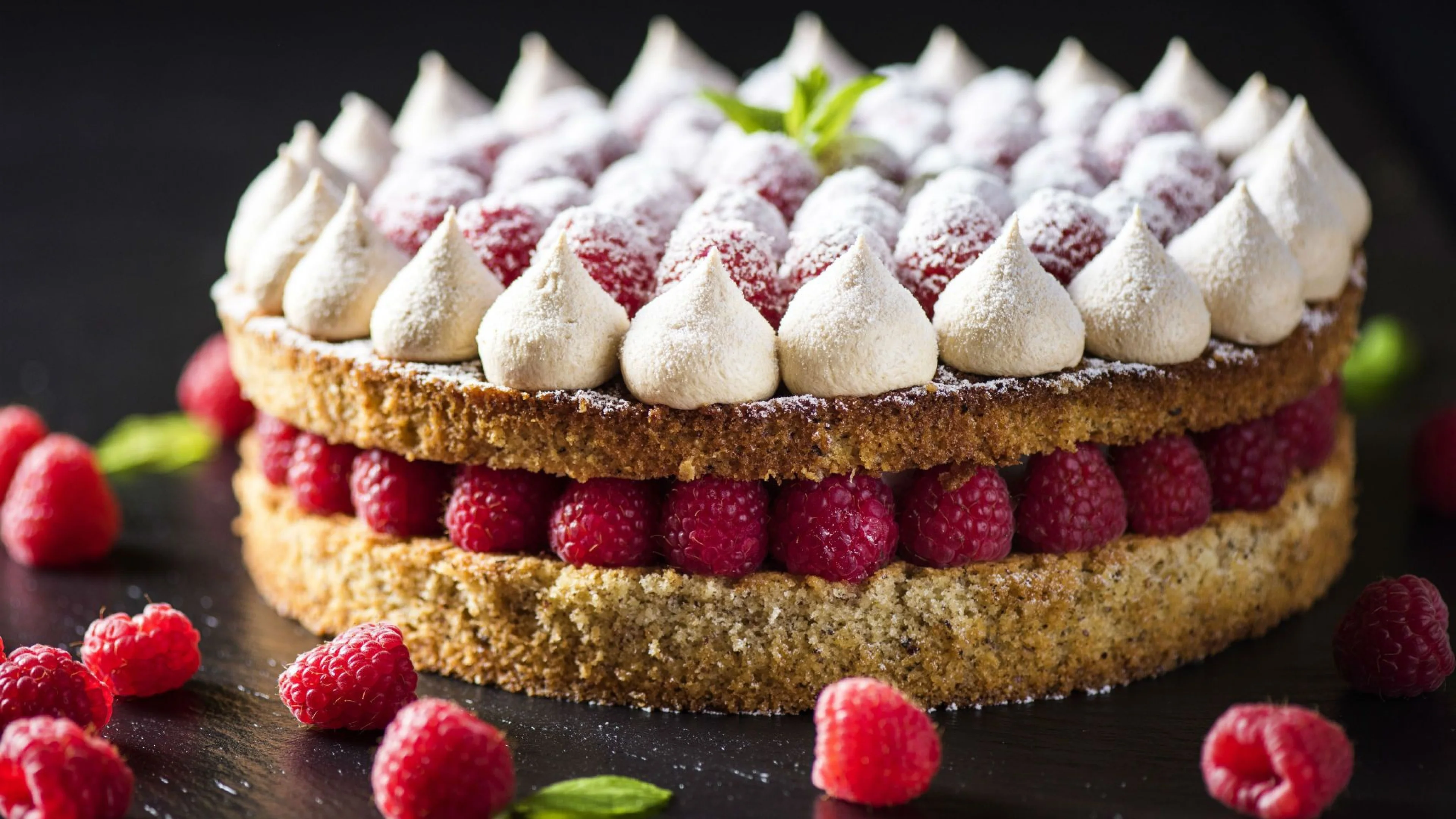 2018Food___Cakes_and_Sweet_Pie_with_fresh_raspberries_and_meringue_126119_.webp