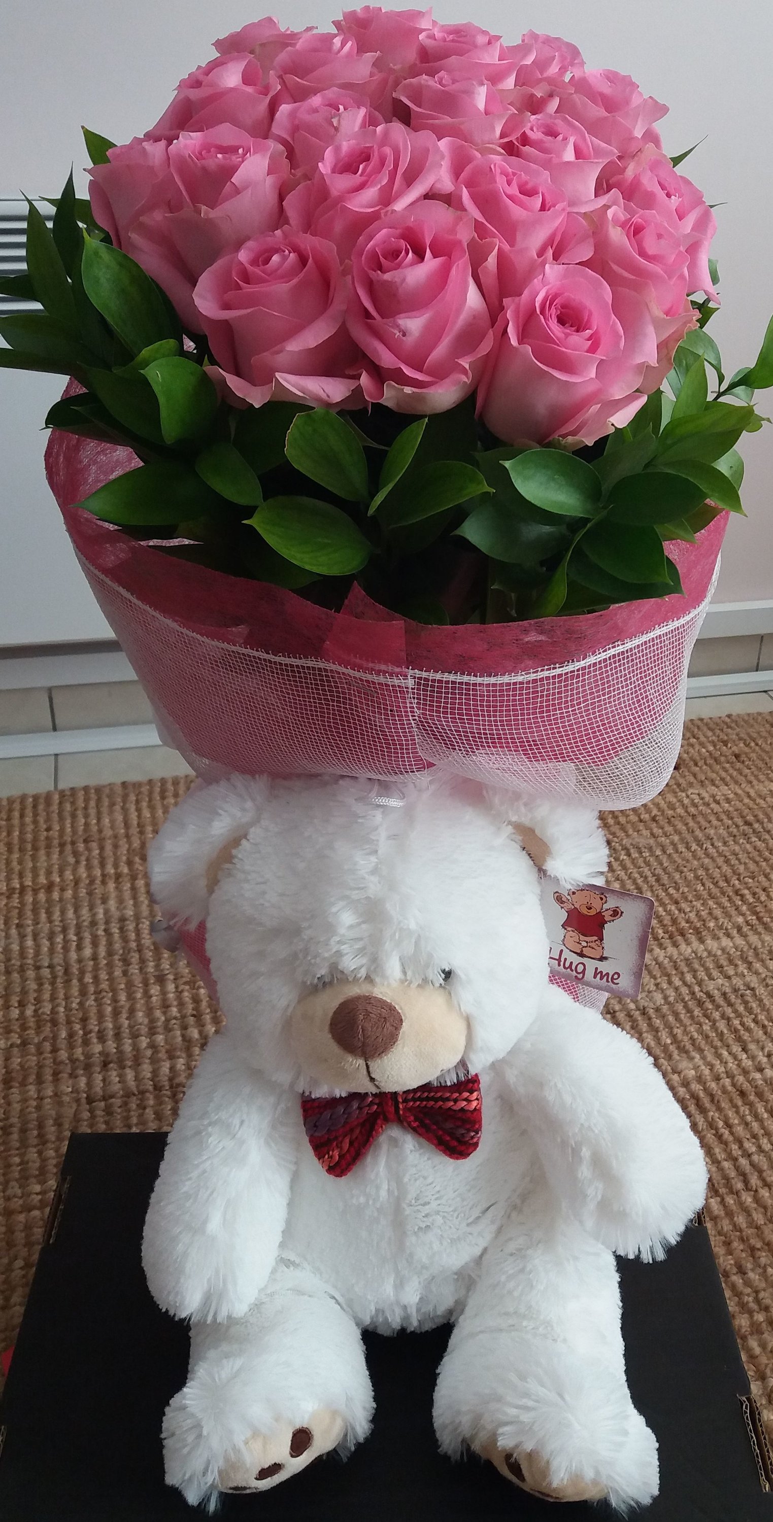 21-pink-roses-and-teddy-bear.jpg