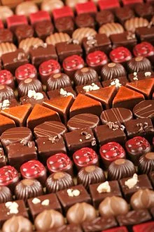 220px-Pralines_cut.webp