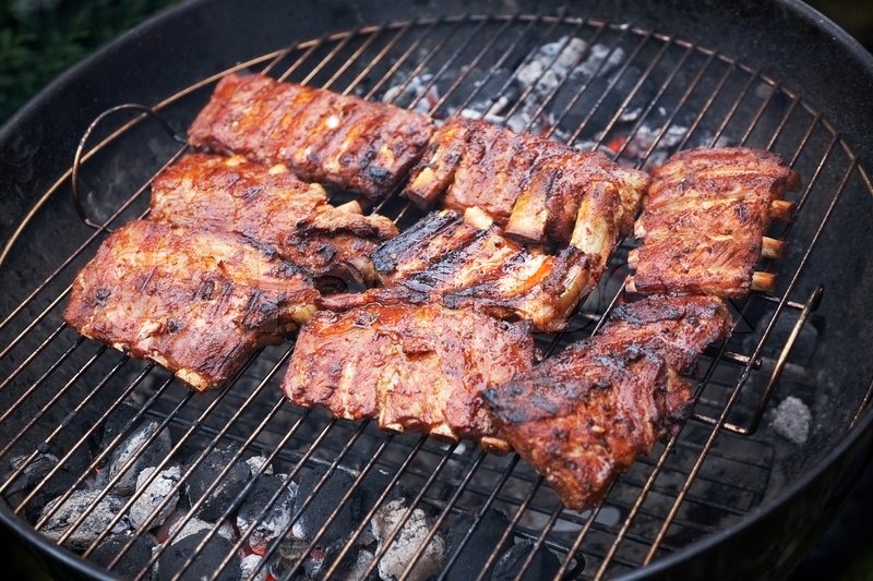 2556203-178485-grilled-pork-ribs-on-bbq-grill-shallow-dof.jpg