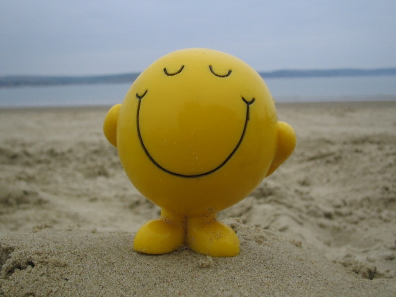 28-smiley-face-on-beach.jpg