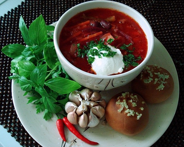 49026404_ukainskiy_borsch.jpg