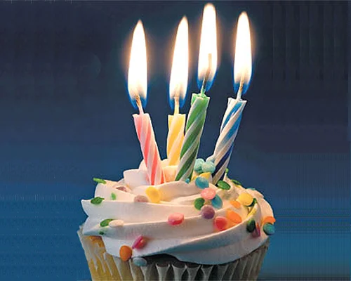 4candles.webp
