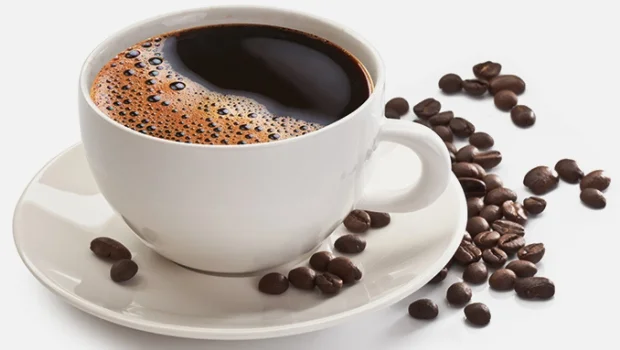 5-tasses-de-cafe-augmentent-le-risque-d-obesite.webp