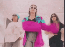 606E80B6-357B-4C68-AAD1-E2AE16B1E620.gif