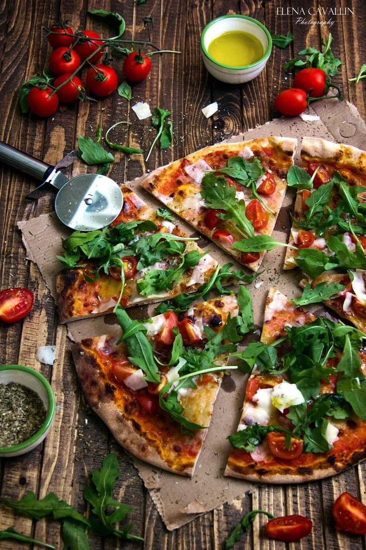 6ac296fb47cd7a75c4ad98513f6437b4--pizza-food-photography-ideas.webp