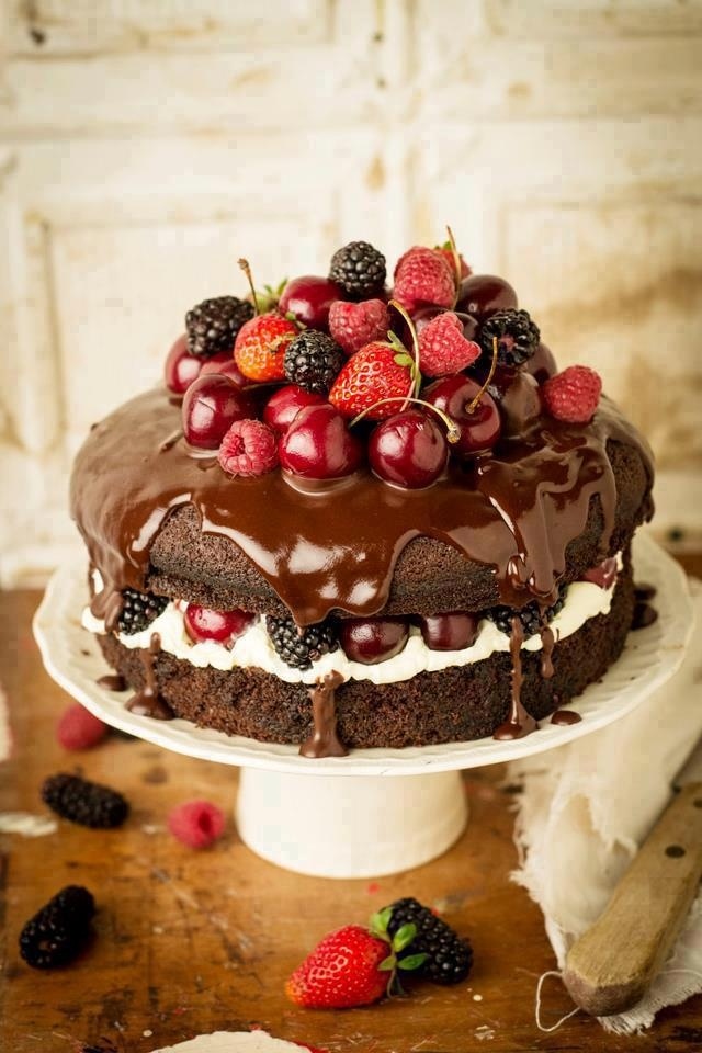 85e511de5cc17f622607a99a7fe9ce54--naked-cake-fruit-cakes.jpg