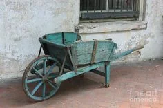 8be0d92b9835cfcc7f96ed981506203a--wheelbarrow-storage-vintage-wheelbarrow.webp