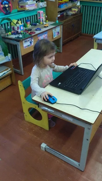 8viQ-GqZR_4.webp 8viQ-GqZR_4.webp