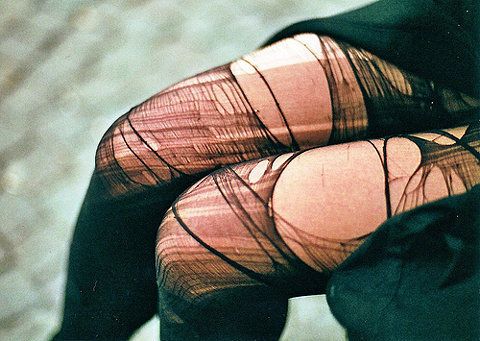 982495c4442f62edf0f6a010133409f5--ripped-tights-film-photography.jpg