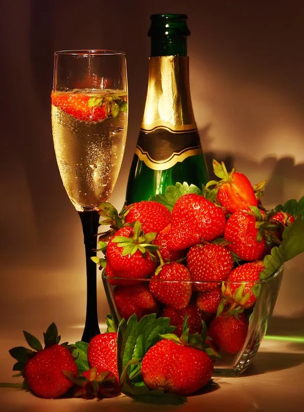 aardbeienchampagne1.webp