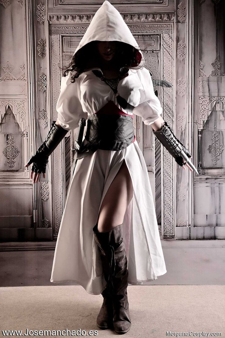 assassins-creed-costume-female.jpg