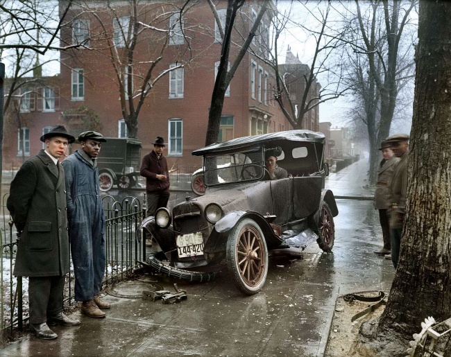 Автомобильная авария. Вашингтон, округ Колумбия, 1926 год.jpg