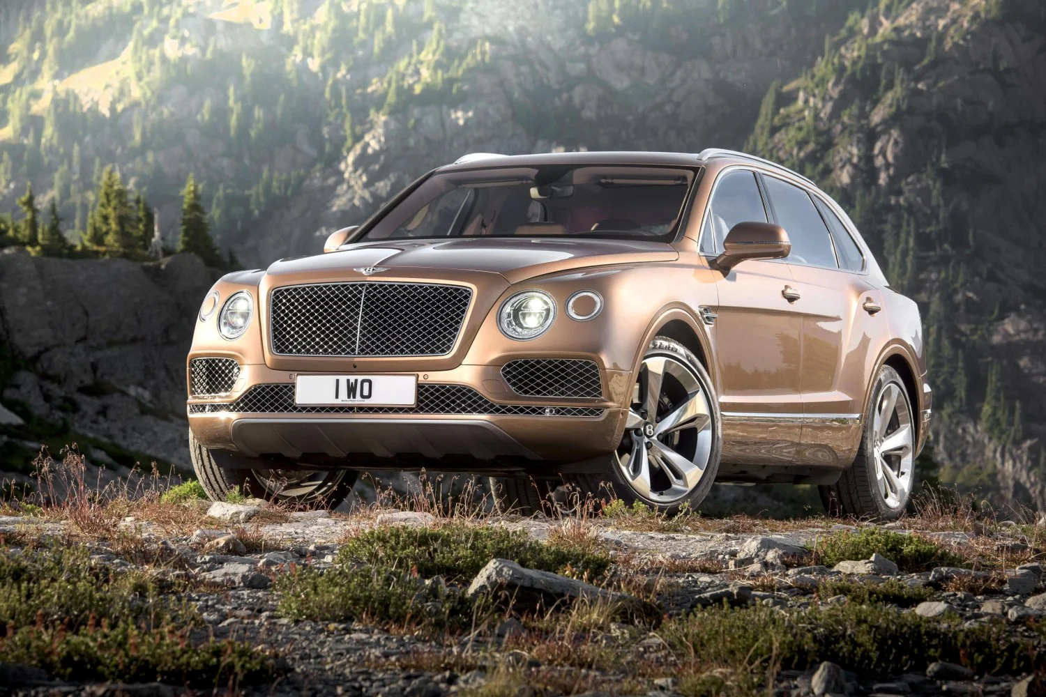 Bentley-Bentayga.webp