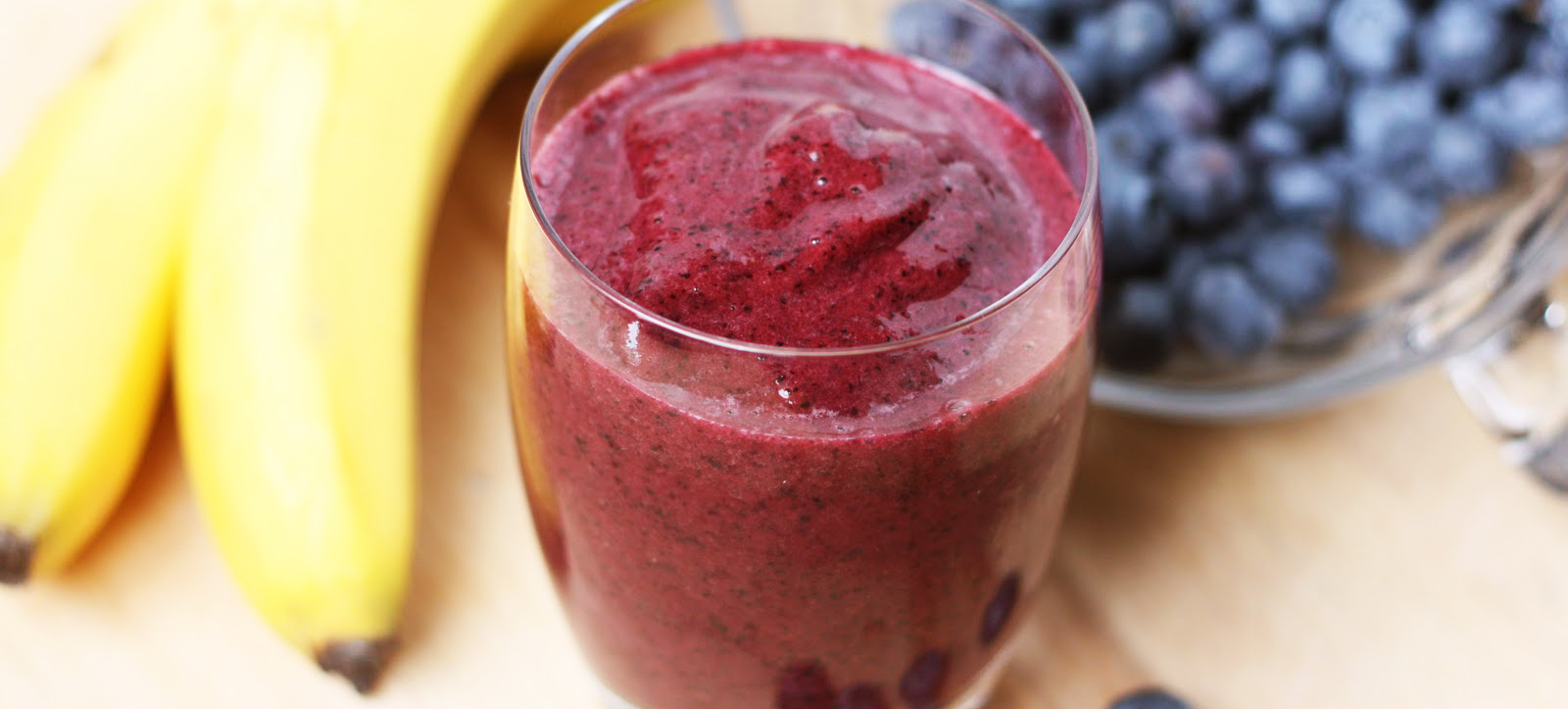 berry-banana-smoothie-1.jpg