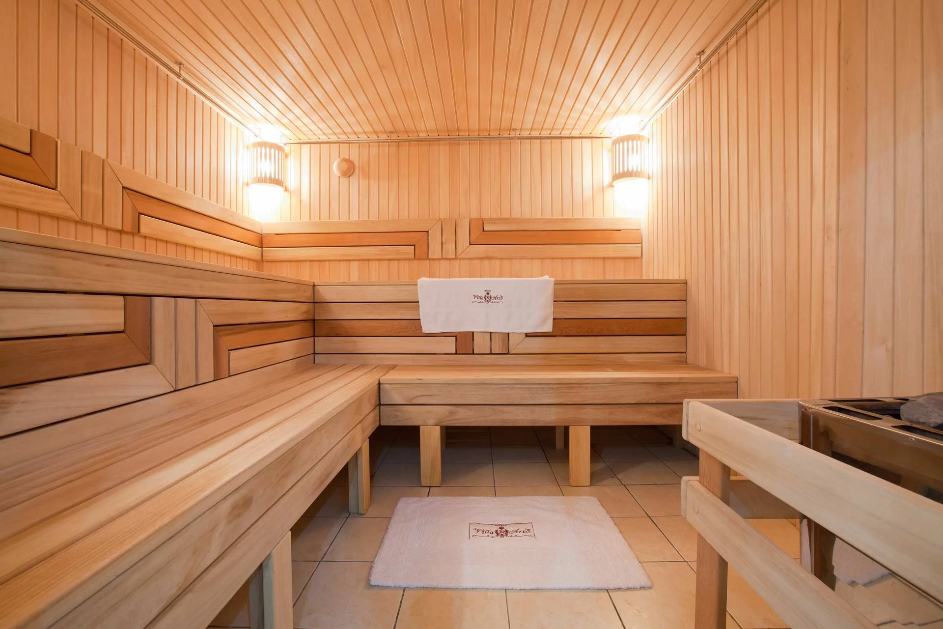 bg-sauna.webp