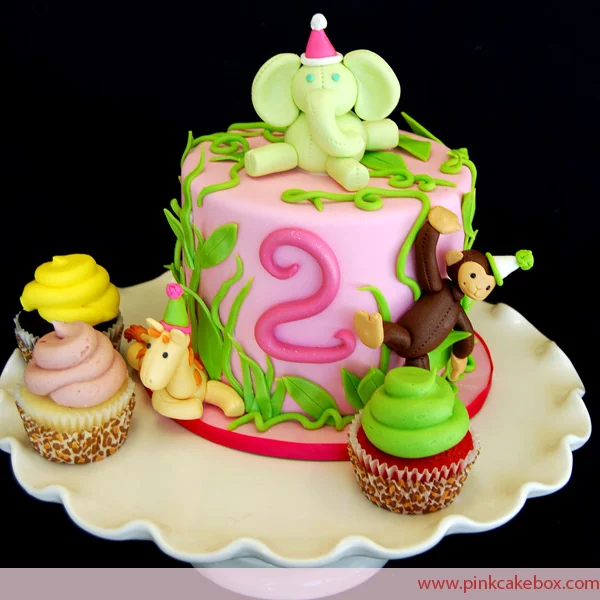 big-cake1128.webp