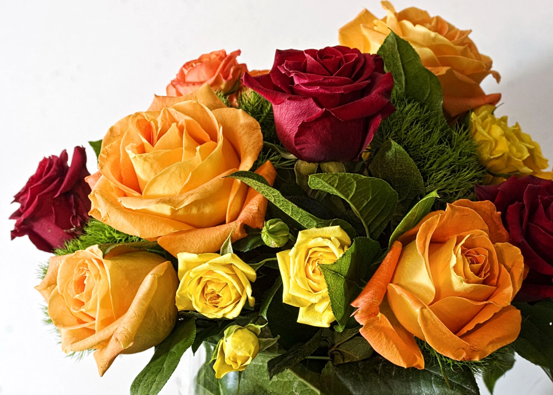 bouquet-of-roses.webp