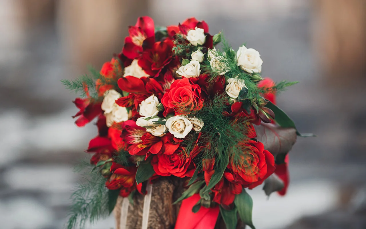 Bouquets_Roses_497452_1280x800.webp