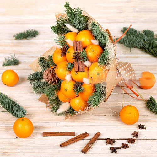 buket-iz-fruktov-of21-mandarinovyj-raj-30h35-sm3.webp