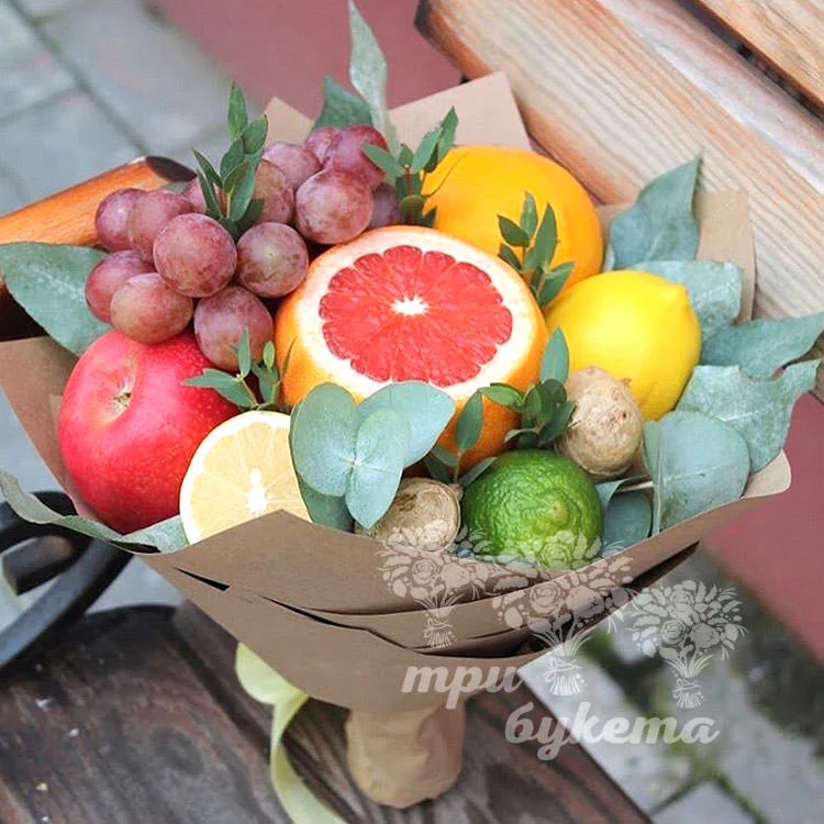 buket-iz-grejpfruta-i-vinograda.webp