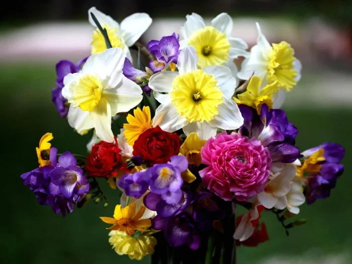 buketi-cvetov-01-e1417533799455.webp