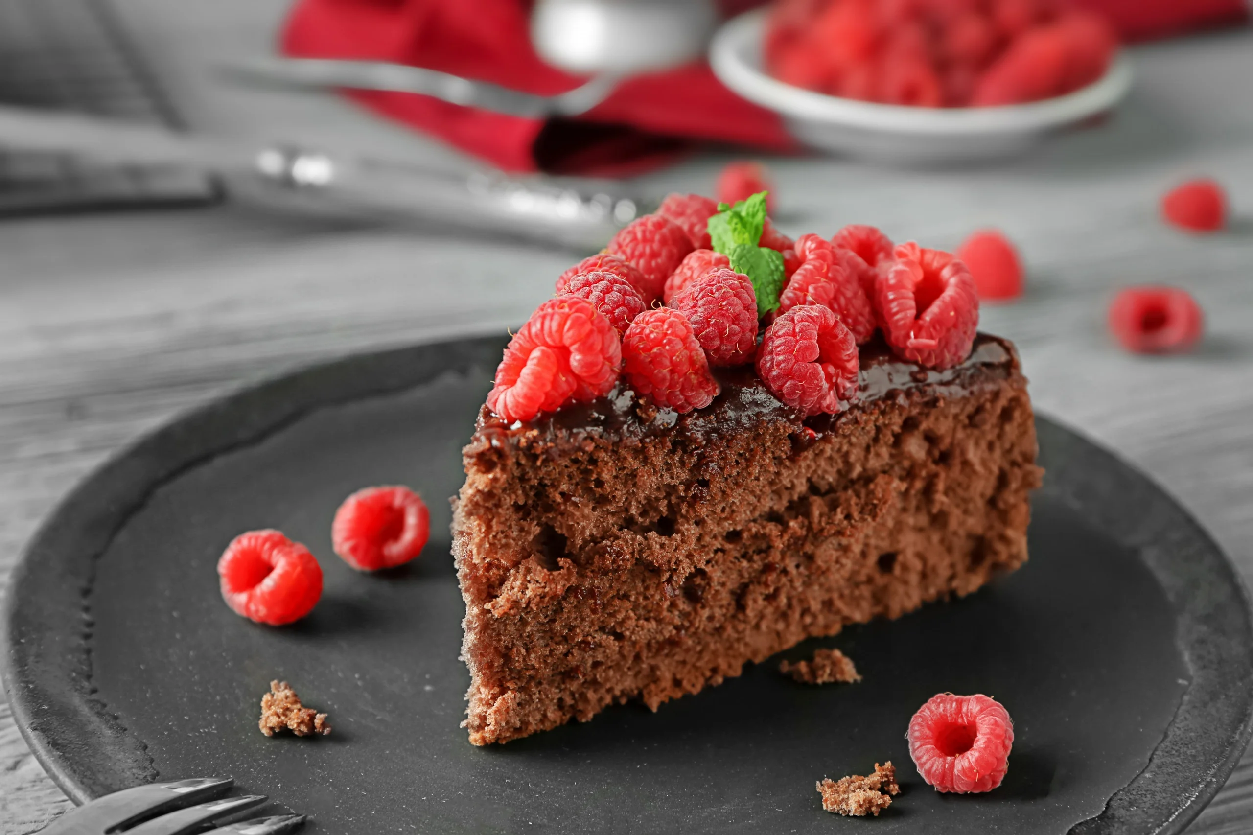 Cake_Raspberry_542184_2560x1706.webp