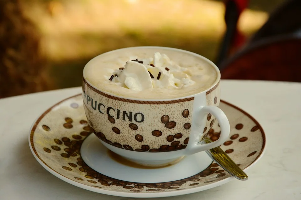 cappuccino-1933959_960_720.webp
