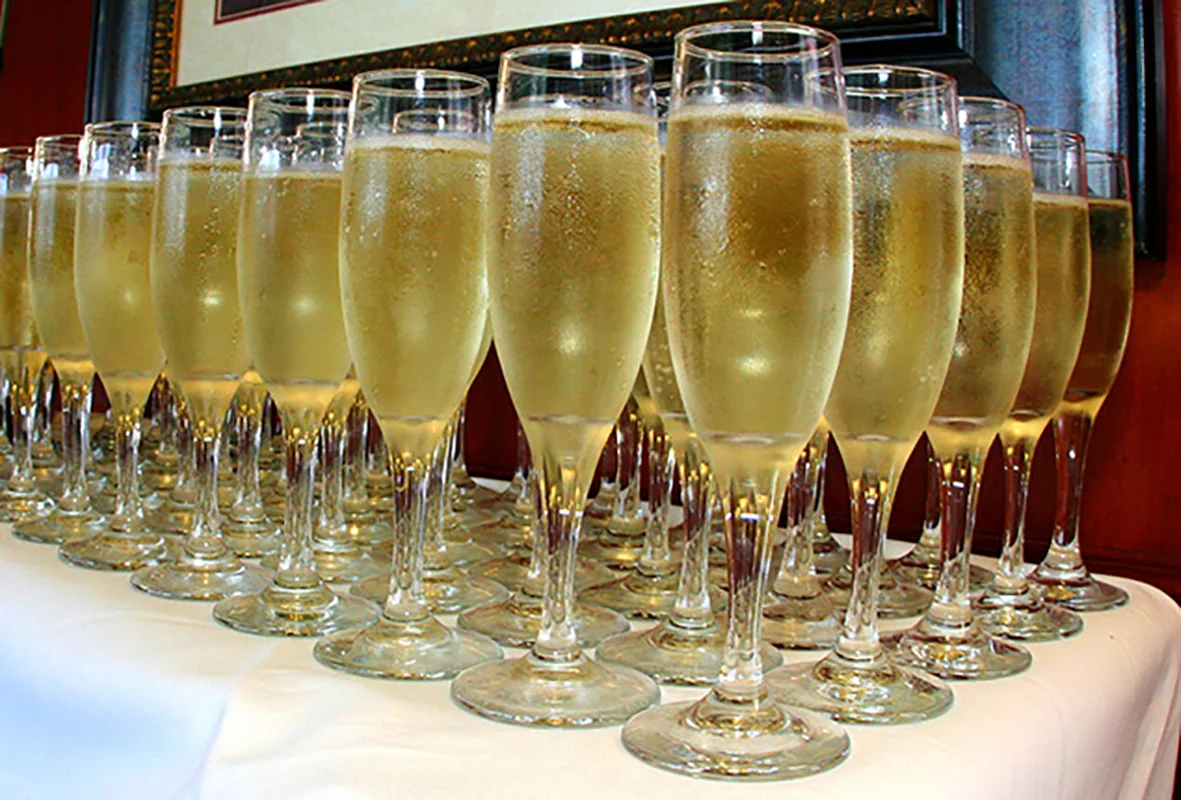 champagne_lineup_gallery.webp