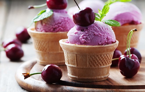 cherry-dessert-food-ice-cream-Favim.com-2906660.jpg