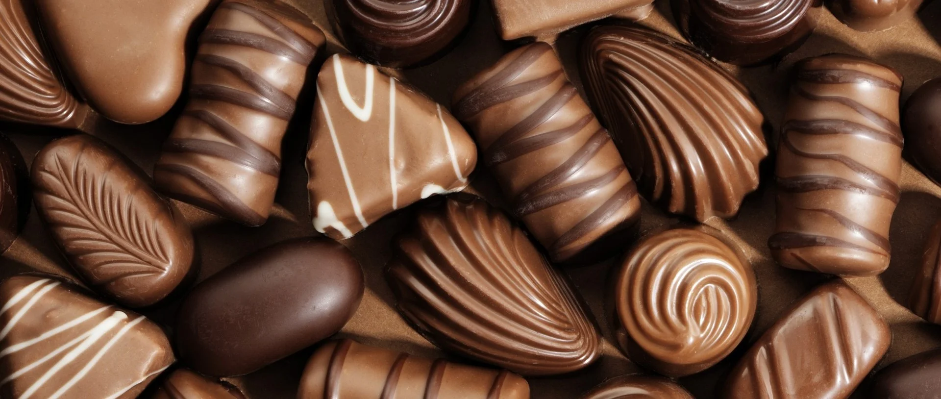 Chocolate-Wallpaper-in-HD-Resolution.webp