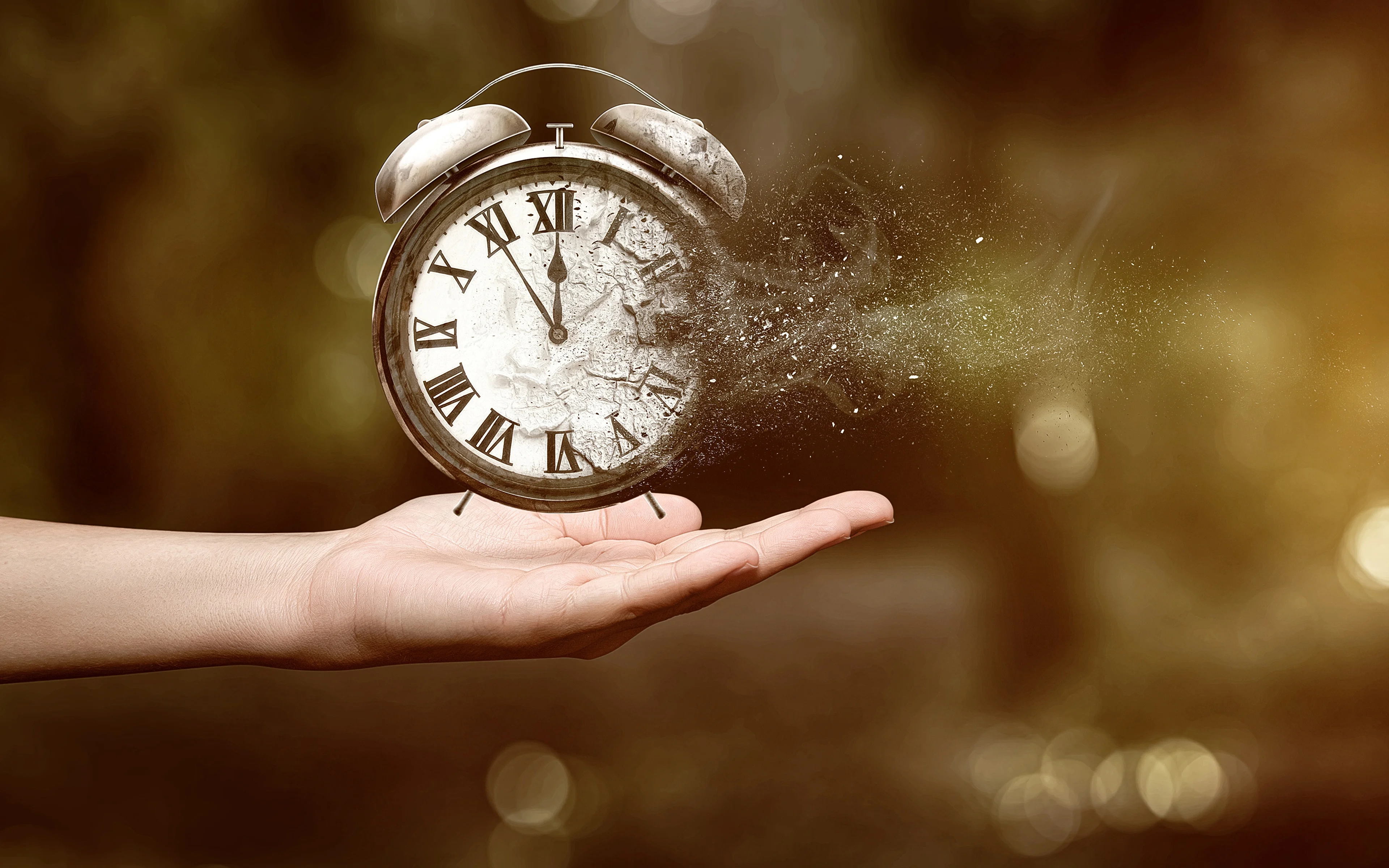 Clock_Hands_488668_3840x2400.webp