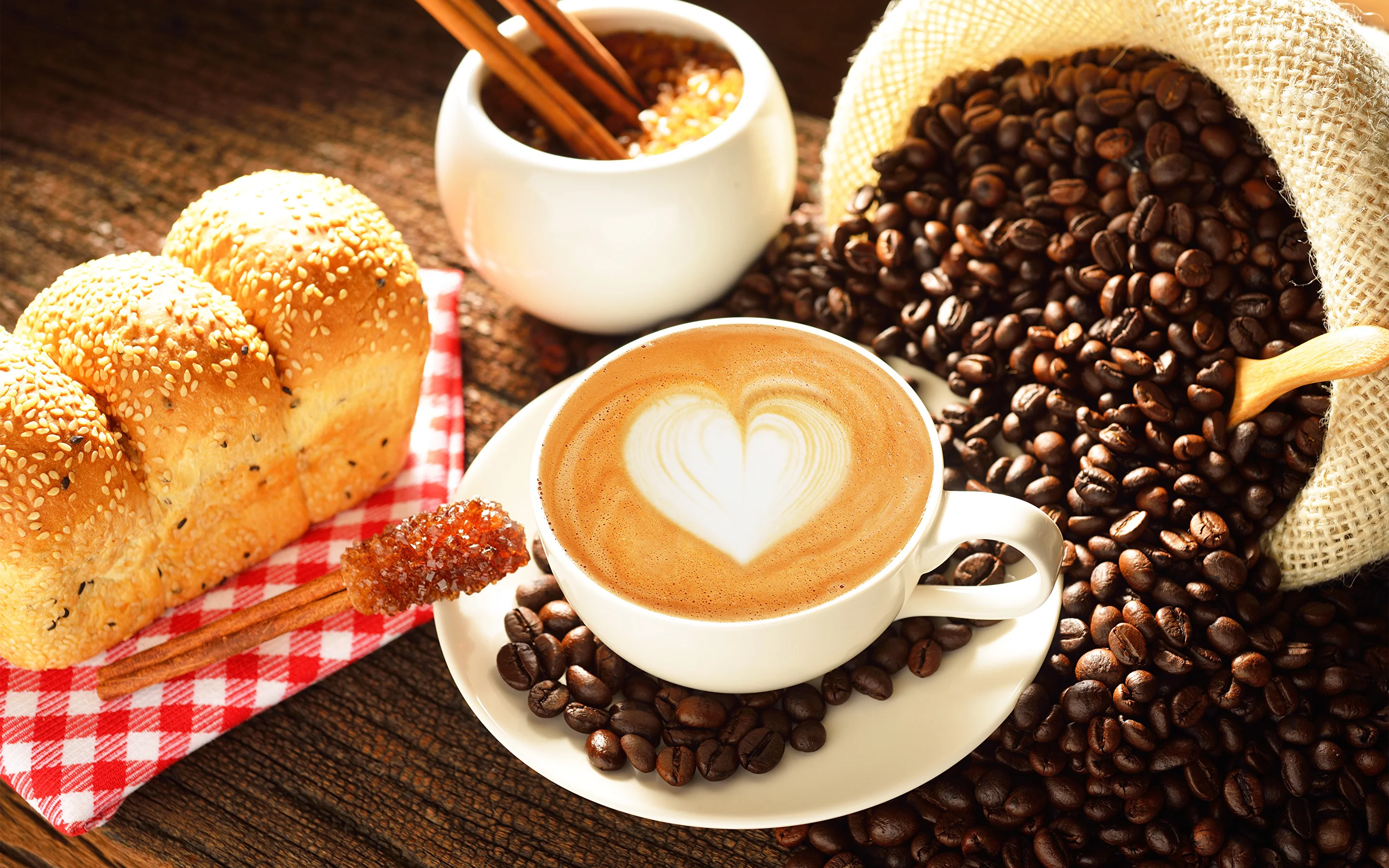 Coffee_Heart_Grain_Cup_502325_2880x1800.webp