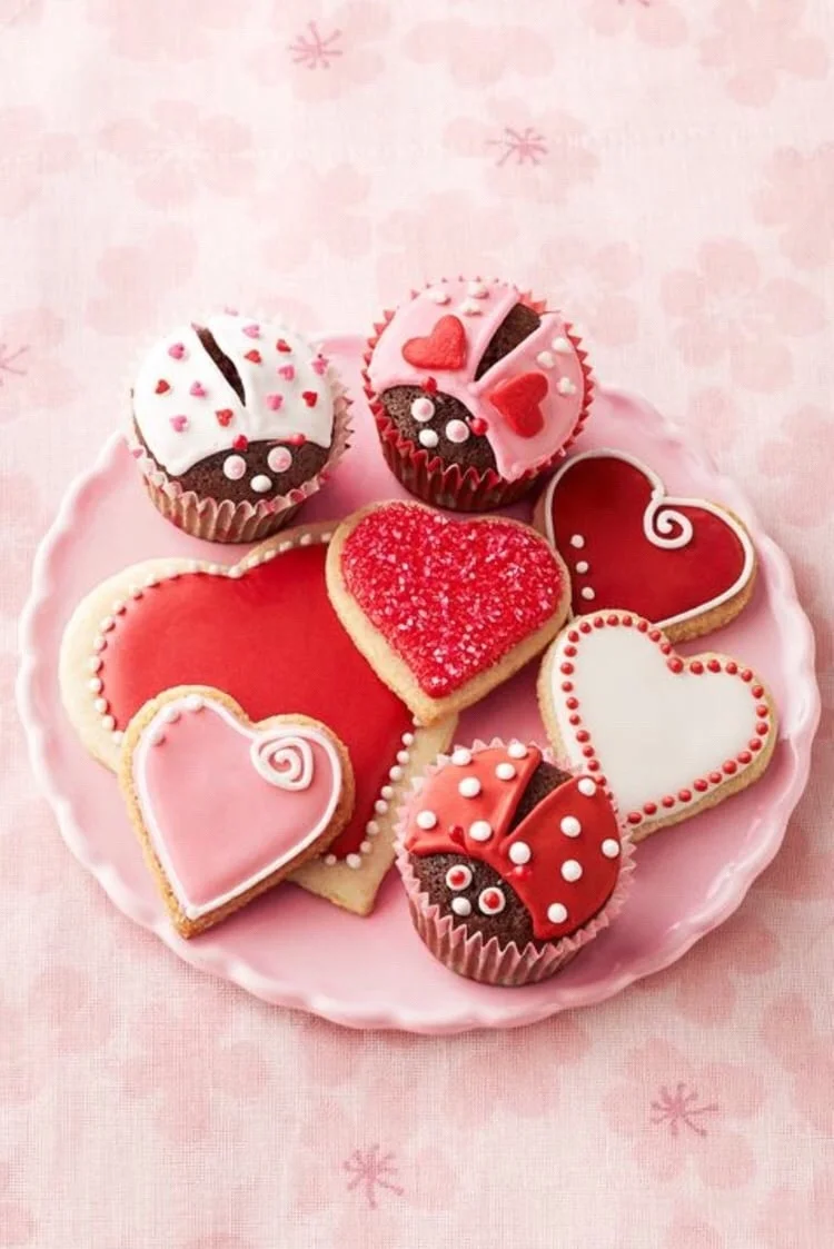 cookies-hearts-14th-february-Favim.com-6904323.webp