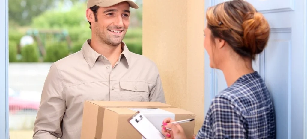 courier-delivery-service-scottsdale-1100x500-1024x465.webp