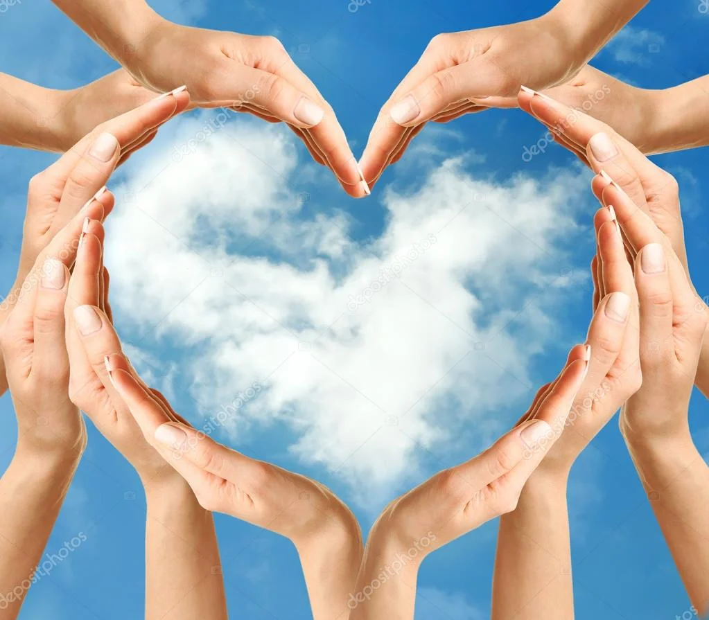 depositphotos_111850464-stock-photo-female-hands-in-heart-shape.webp