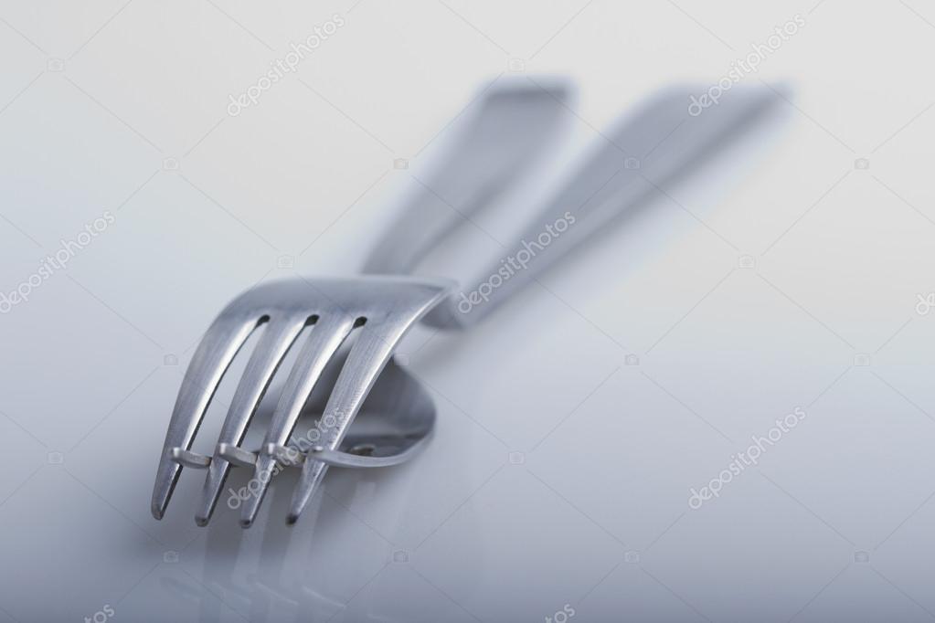 depositphotos_11637915-stock-photo-two-forks.jpg