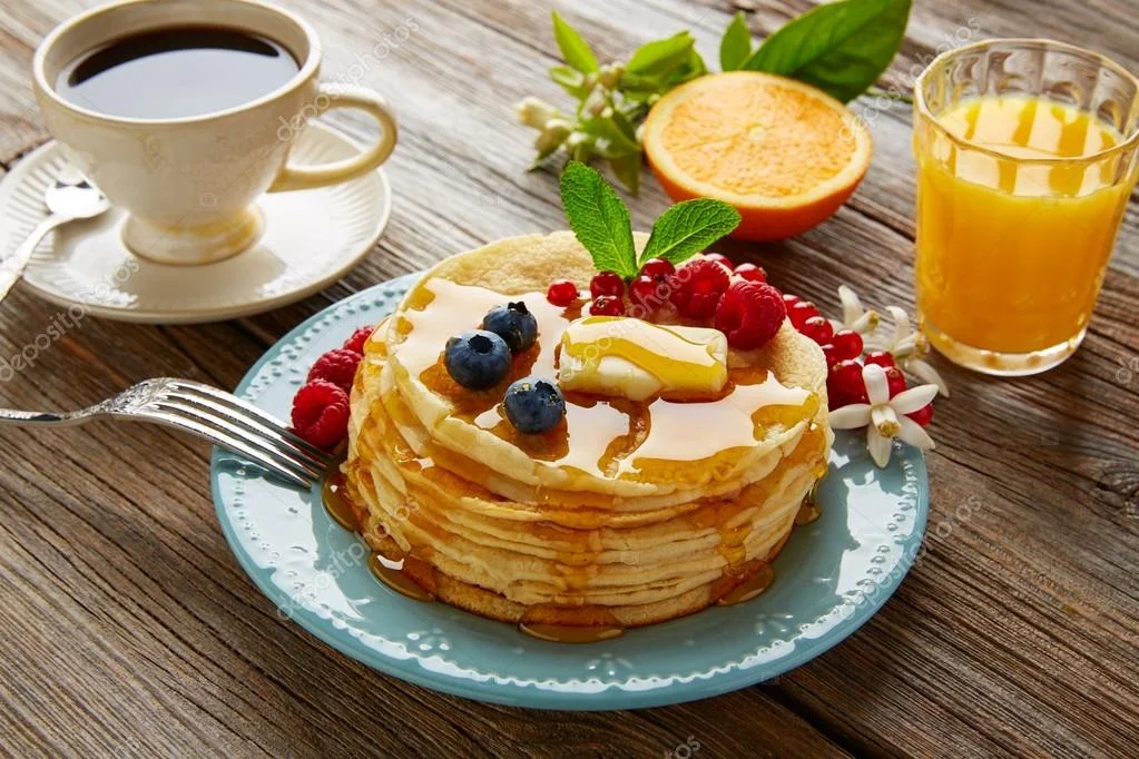depositphotos_123479804-stock-photo-pancakes-breakfast-syrup-coffe-and.webp